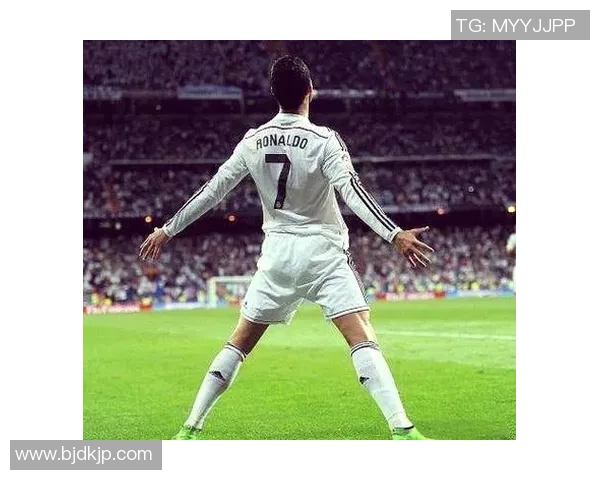 3号球衣后卫足球明星的传奇故事与场上风采解析