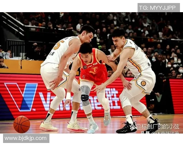 北京足球队灵活性揭秘：战术创新与球员适应性的完美结合